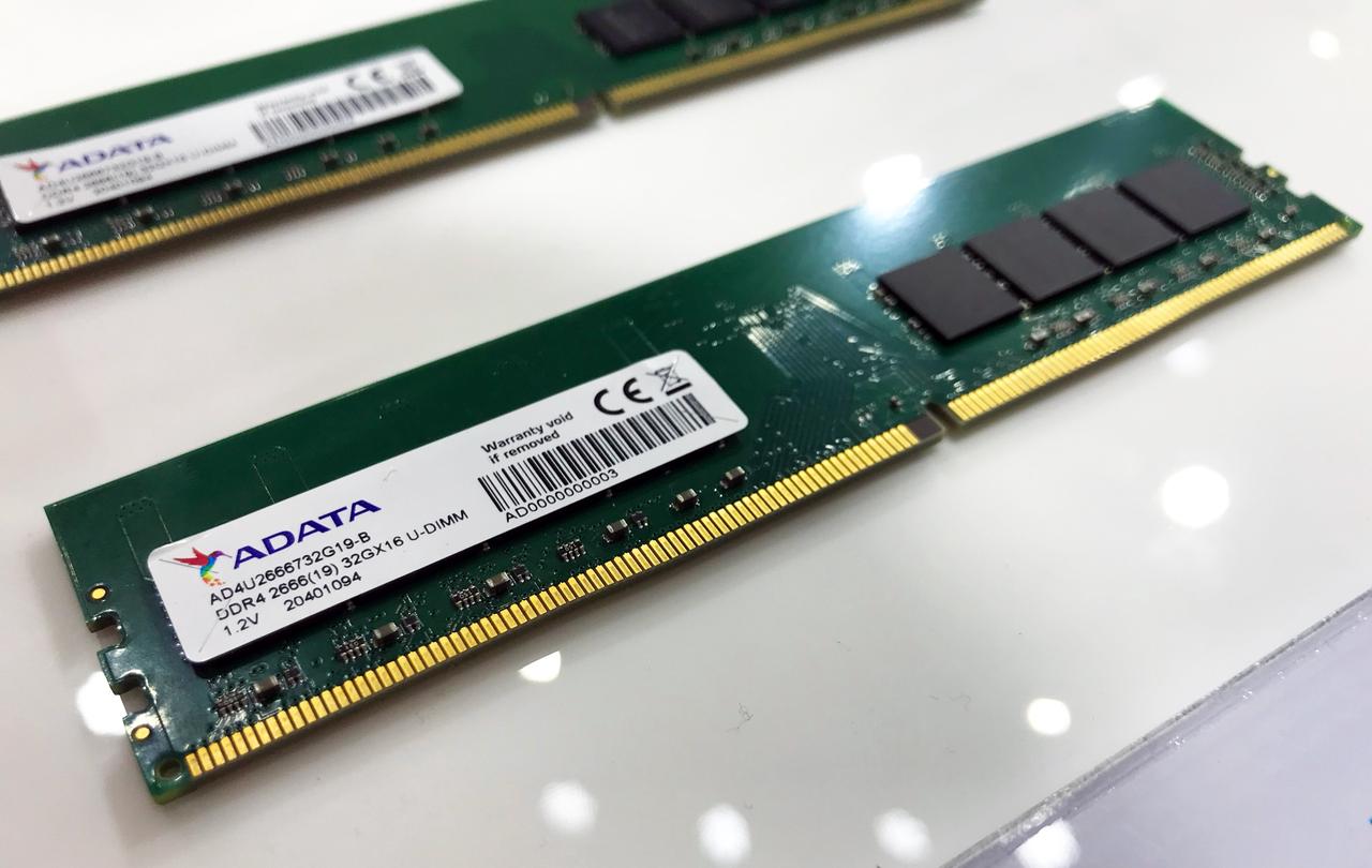 　這款產品的內存容量也不容小覷。本機配置了1個DDR4，內存高達32G。大大滿足了用戶的工作需求。與此同時，該產品支持多種操作系統，如Windows10，Liinux。